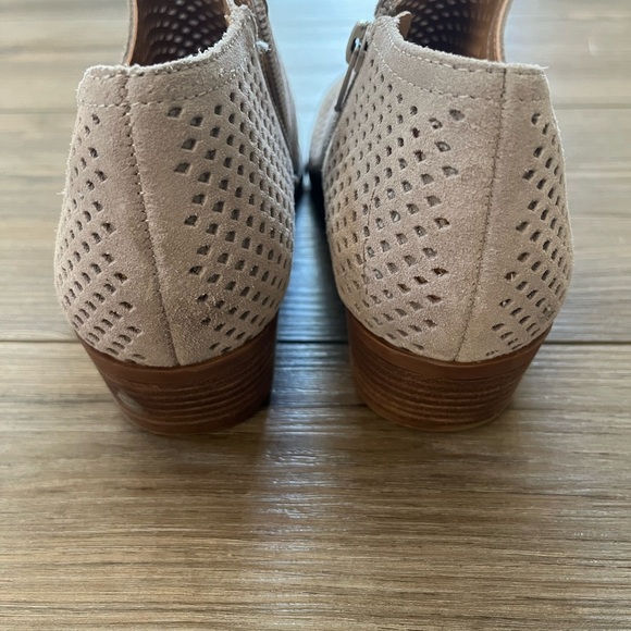 Luck Brand Bayley Perforated Ankle Booties - Picture 4 of 6